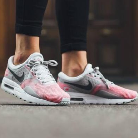 🆕Women's/Girls Nike Air Max Zero SE -Size 7y/8.5w - Picture 3 of 8
